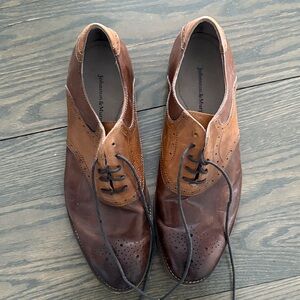 Johnston & Murphy Two-Tone Brown Oxfords